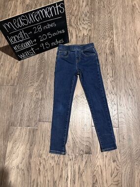 NWOT
⭐️ GIRLS 👖 JEANS